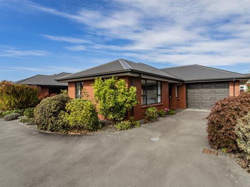 2/12 Bank Street, Amberley