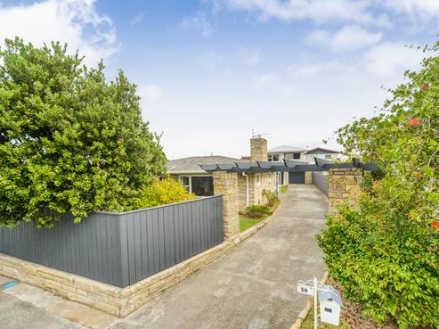 54 Lockhart Avenue, Milson