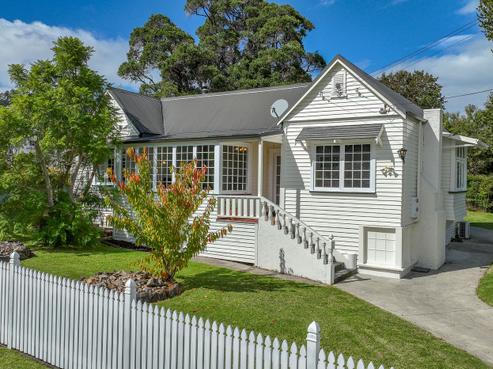 302 Hape Road, Thames