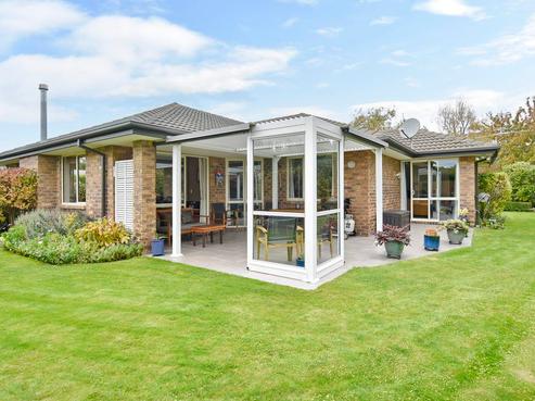 26B Paget Drive, Woodend