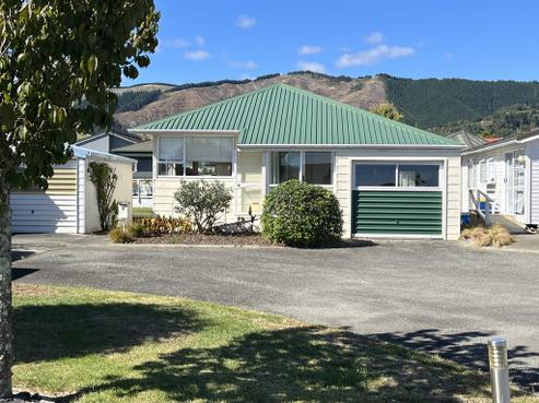 6 Elmsdale Close, Richmond