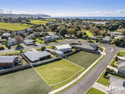 6 Anatere Rise, Athenree
