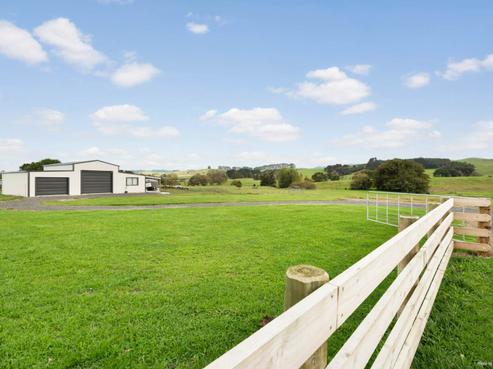 1724 Miranda Road, Mangatangi