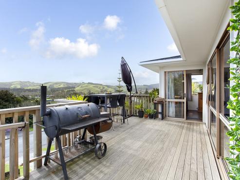 17 Rautawhiri Road, Helensville