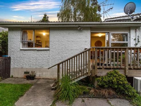 2/56 Fourth Avenue, Kingsland