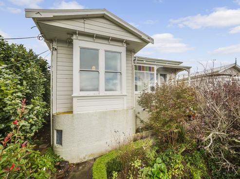 7 Fairview Crescent, Kelburn
