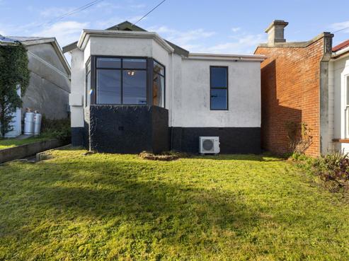 15 Cochrane Street, Mornington