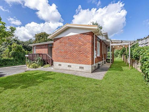 11 Glenfern Road, Mellons Bay