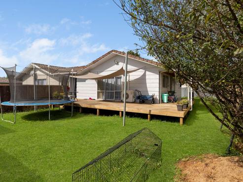 2/20 Bingara Place, Favona