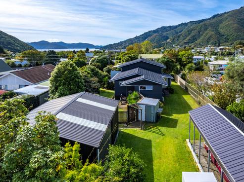 4 Huia Street, Waikawa