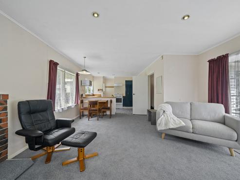41 Sunny Grove, Wainuiomata