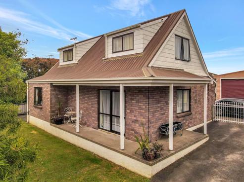 9 Puriri Road, Pukekohe