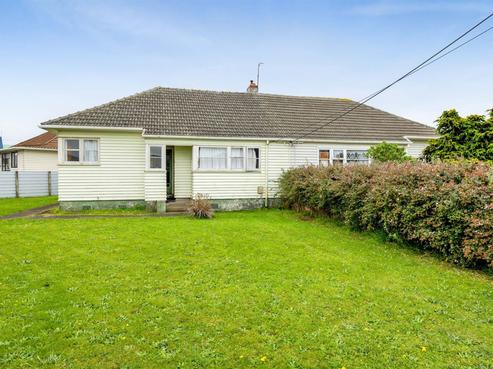 210 South Road, Hawera