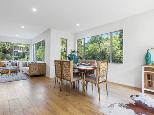 33 Sunshine Boulevard, Sunnyvale