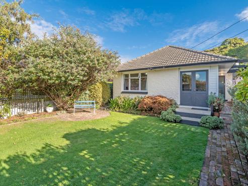 1/32 Taupata Street, Redcliffs