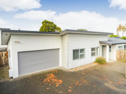 28A South Street, West End