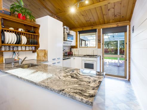 71 Oregon Drive, Maoribank