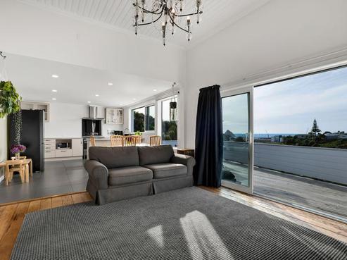 1A Squire Place, Blagdon