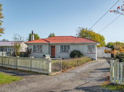 69 Gordon Street, Masterton