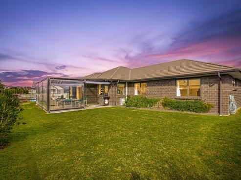 4 Aporo Drive, Kumeu