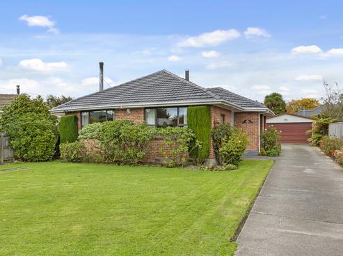 4 Nyoli Street, Northcote