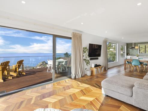 64 Cliffs Road, Saint Clair