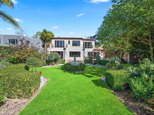 2B Rostrevor Street, Hamilton Central