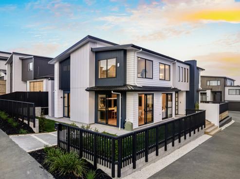 42 Longshore Drive, Long Bay