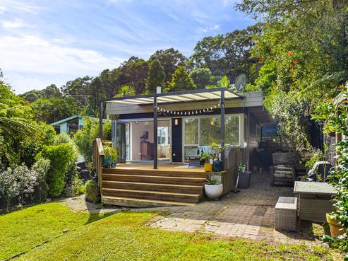 49 Tainui Road, Titirangi