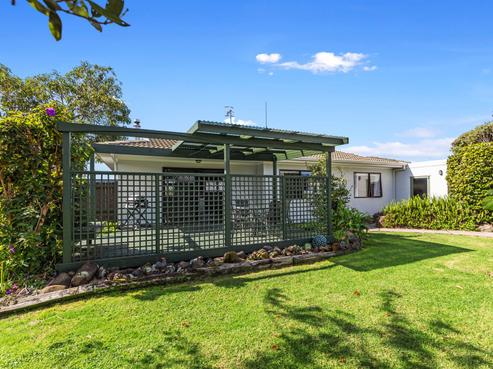 12 Lochinvar Place, Hairini