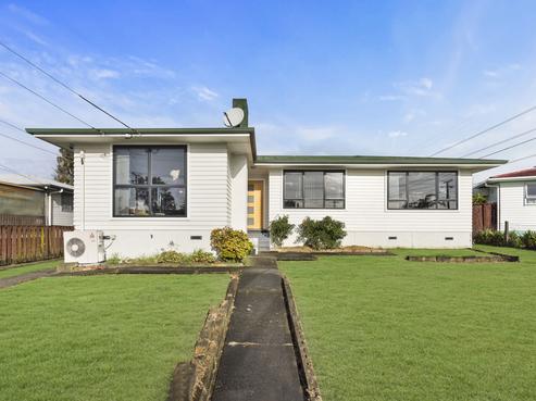13 Edward Avenue, Otara