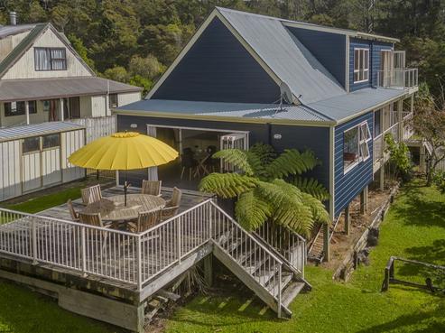34 Hinemoa Terrace, Tairua
