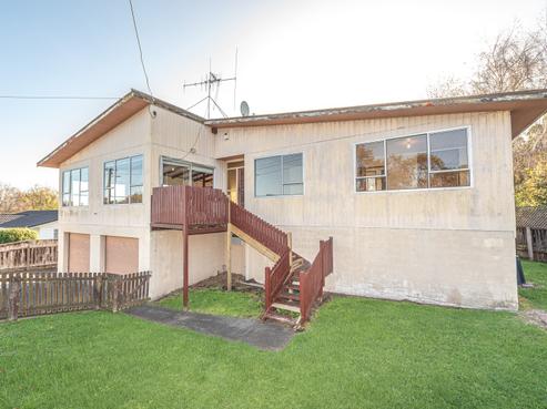 75 Parkes Avenue, Saint Johns Hill