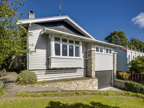 82 Napier Terrace, Napier Hill