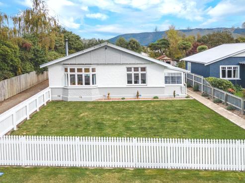 19 Parsonage Road, Waimate
