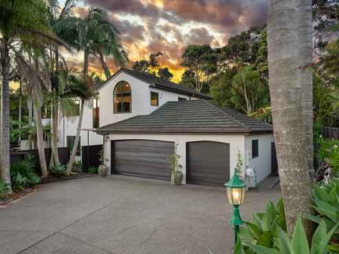 28 Tyrico Close, Unsworth Heights