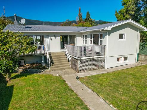 12 Hilliard Street, Stoke