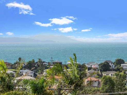 2/45 Elliston Crescent, Stanmore Bay