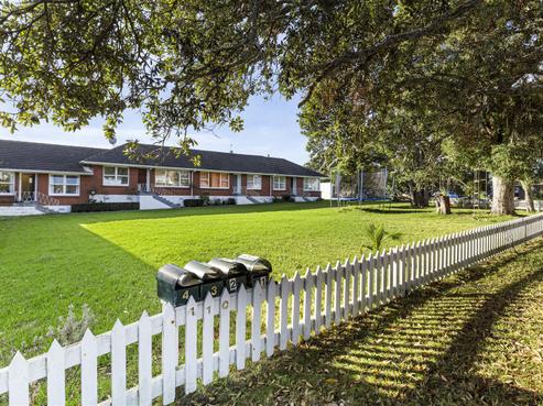 4/110 East Coast Road, Forrest Hill