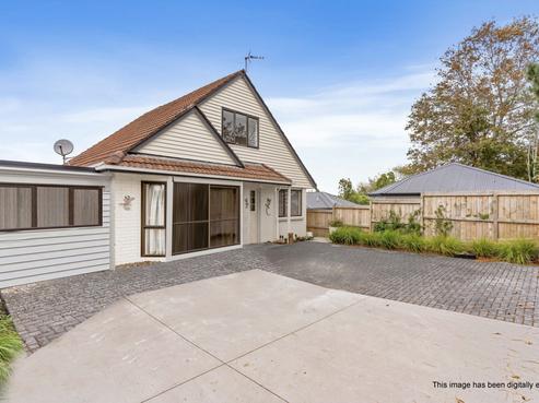 15B Regia Close, Half Moon Bay