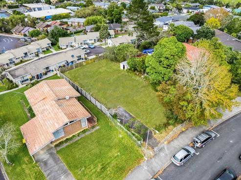14 Cockayne Crescent, Sunnynook
