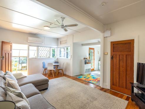 40 Wharf Road, Ostend