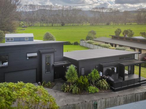 25 Pacific Place, Whitianga
