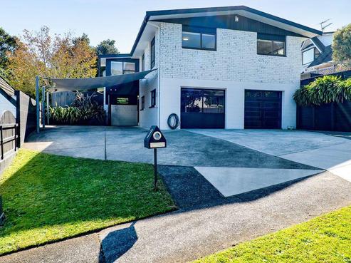 7 Lombardy Place, Whalers Gate