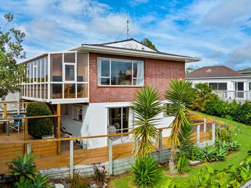 1/207 Glamorgan Drive, Torbay
