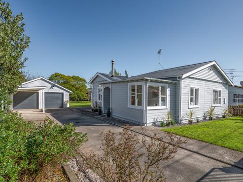 2 Wakelin Street, Carterton