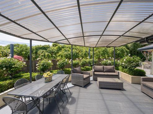 2A Clairmont Heights, Stoke