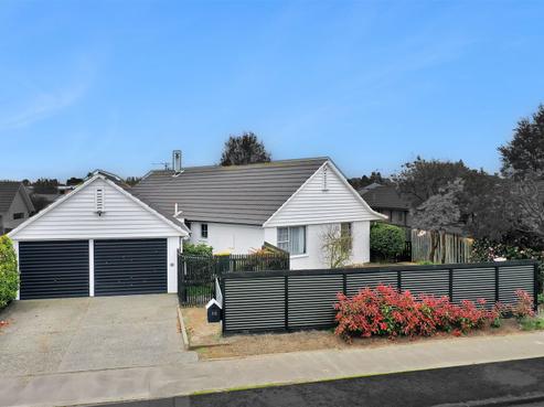 30 Woodham Drive, Allenton