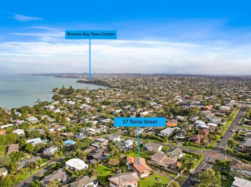 37 Toroa Street, Torbay