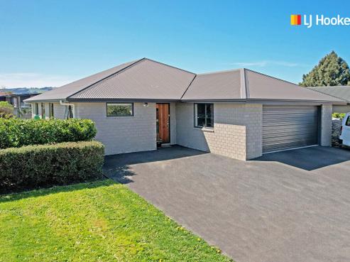 7 Kura Place, Mosgiel